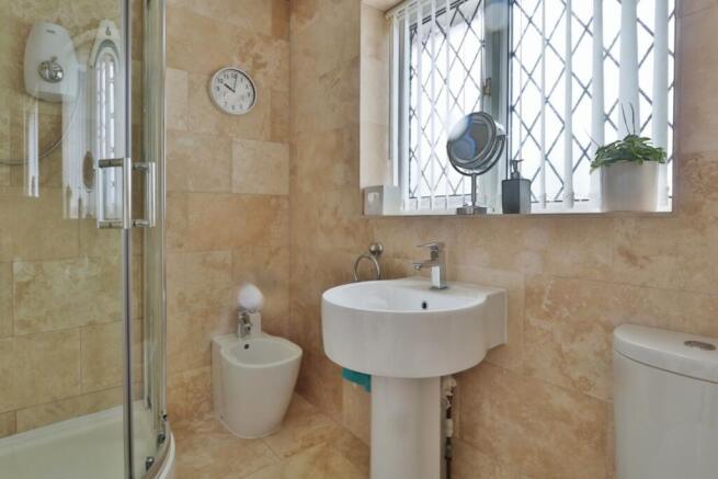 Photo 12