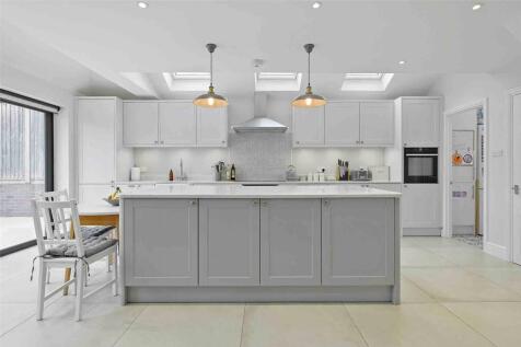 Yew Tree Close, Maidenhead, Berkshire, SL6