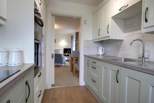 1 bed Apartment for sale Image 4