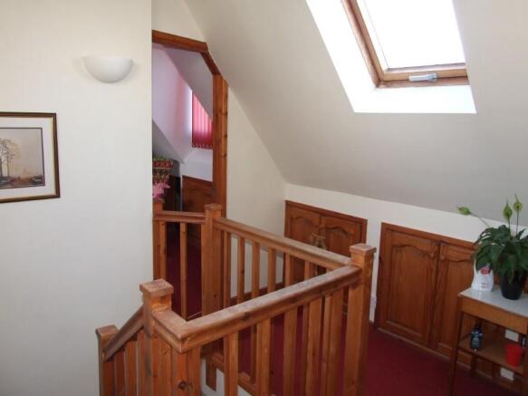 2nd Floor Landing
