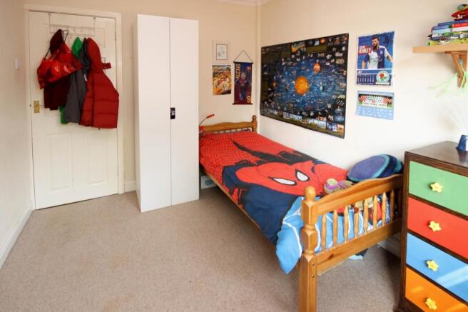 room image 2