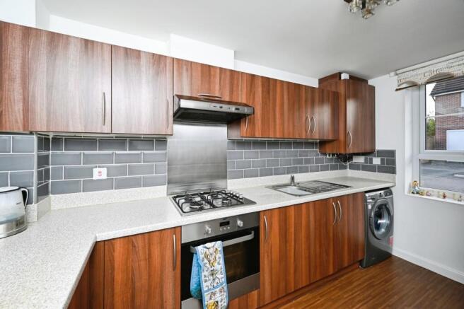 Gressingham Close, Forest Town, Mansfield, Nottinghamshire, NG19 photo 2