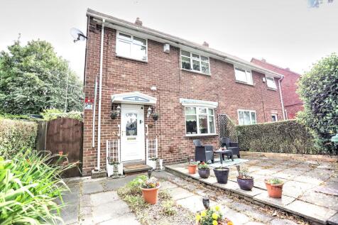 St. Cuthberts Drive, Gateshead, NE10
