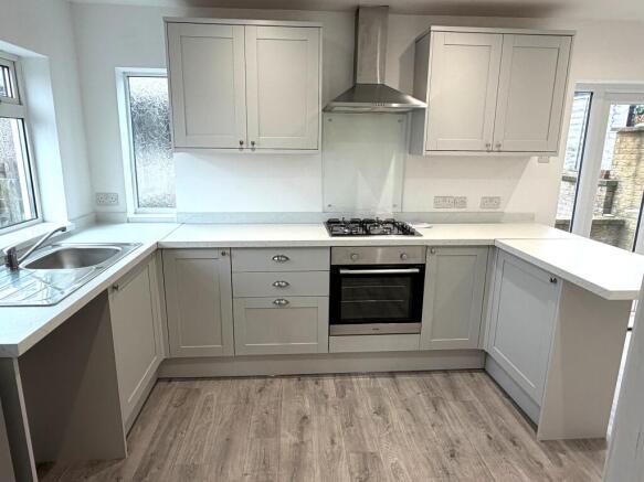 Kitchen T202610121519.jpg