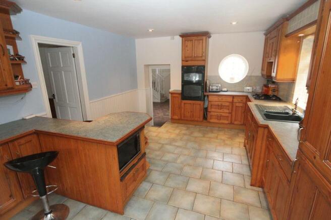 Kitchen/Dining...