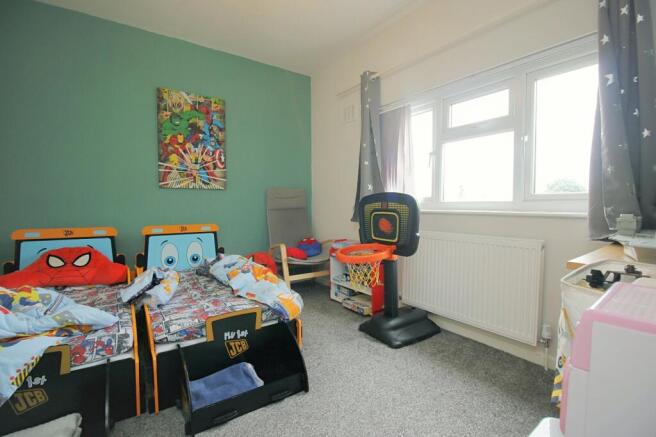 3 bed Terraced for sale Image 6