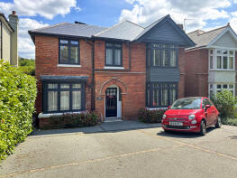 39, Clatterford Road, Newport PO30 1NZ