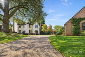 1, Stanleigh Gardens, Swadlincote DE12 7QW