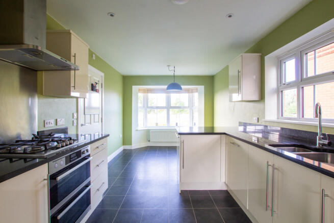 Kitchen/Breakfast