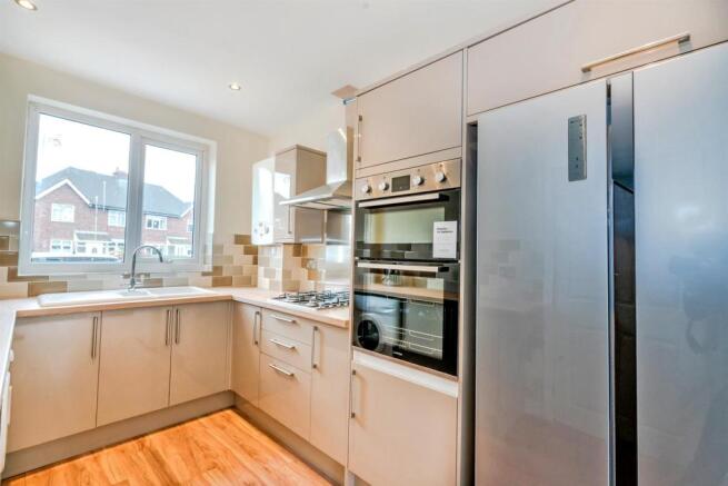 North Crescent, Featherstone, Wolverhampton, Staff