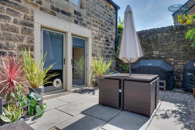 3 bed Barn Conversion for sale Image 11