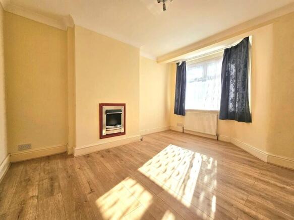 0f681233-39b5-4da...