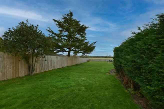 GARDEN VIEWS