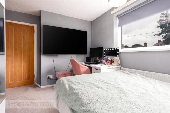 3 bed Semi-Detached for sale Image 9