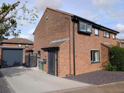 Medeswell Close, Brundall