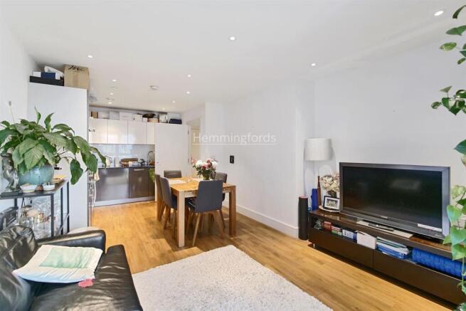 03-8359P4062160 (1)-medium.JPG