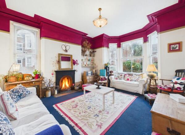 Lounge (Digitally Enhanced)