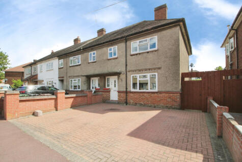 Dagenham, RM10