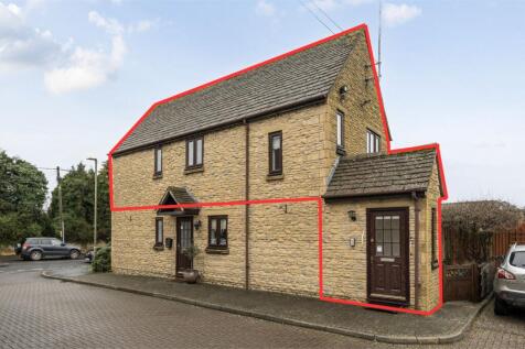 Coxwell Gardens, Faringdon, Oxfordshire, SN7