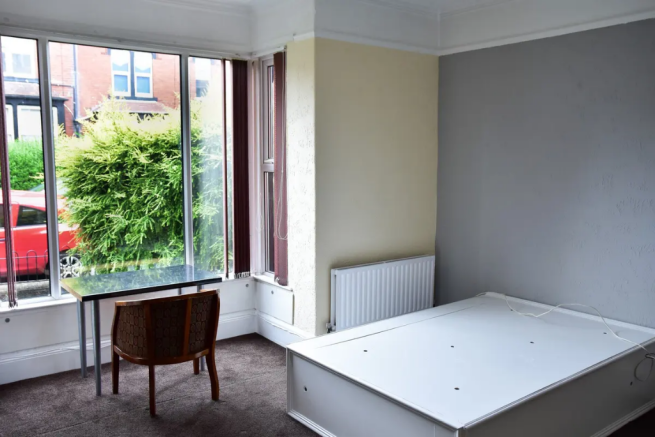 7 bed Terraced to rent Image 8