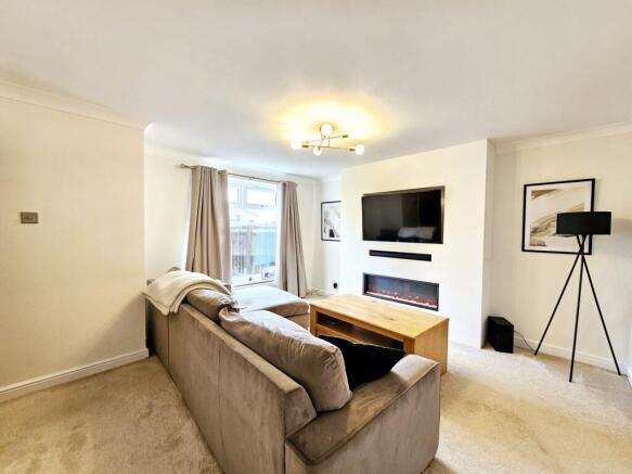 63feb046-020d-40ca-b32b-72546fe4d8e4