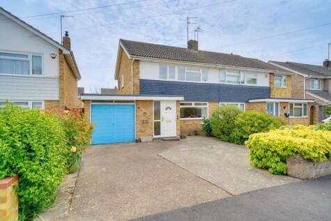 Parkway, St. Ives, Cambridgeshire, PE27