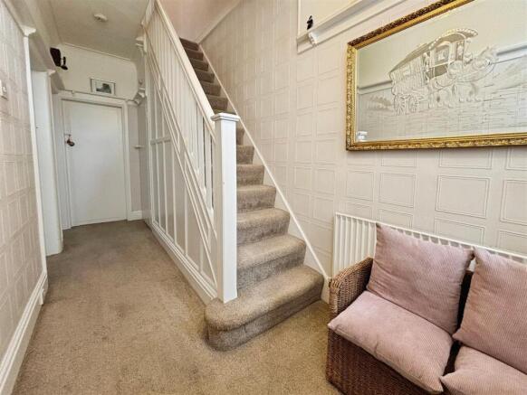 3 bed Terraced for sale Image 7
