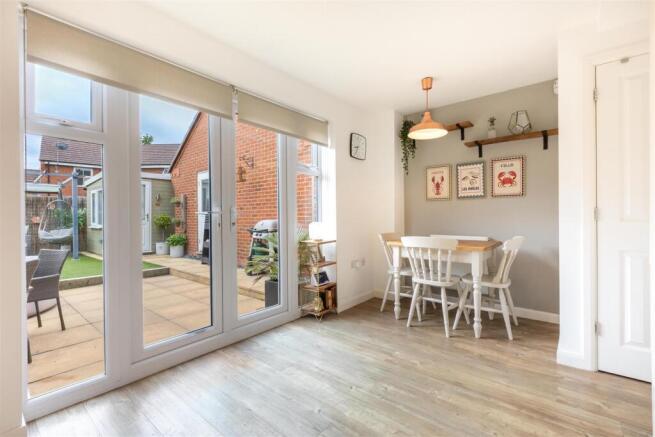 5 Old Grove Lane 4.jpeg