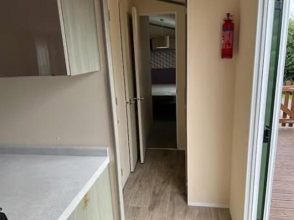 2 bed Park Home for sale Image 5