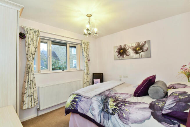 2 bed Bungalow for sale Image 9