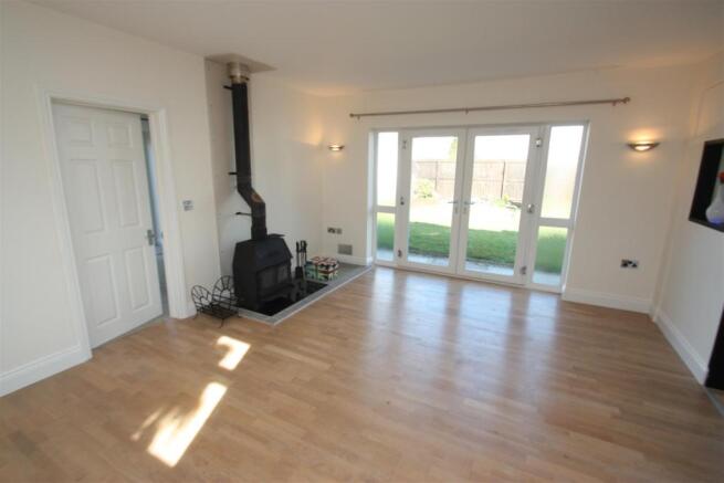 136 Netherhampton Ro