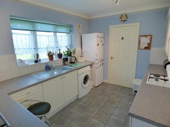 Kitchen Alt 
