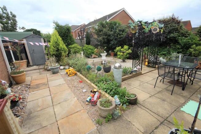 garden 2.JPG