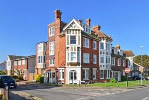 Flat 6, Tankerton Heights, Tower Hill, Whitstable CT5 2BW