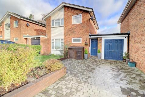 Clementi Avenue, Holmer Green, High Wycombe, Buckinghamshire, HP15