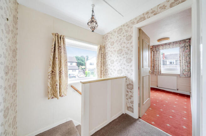 3 bed Semi-Detached for sale Image 10
