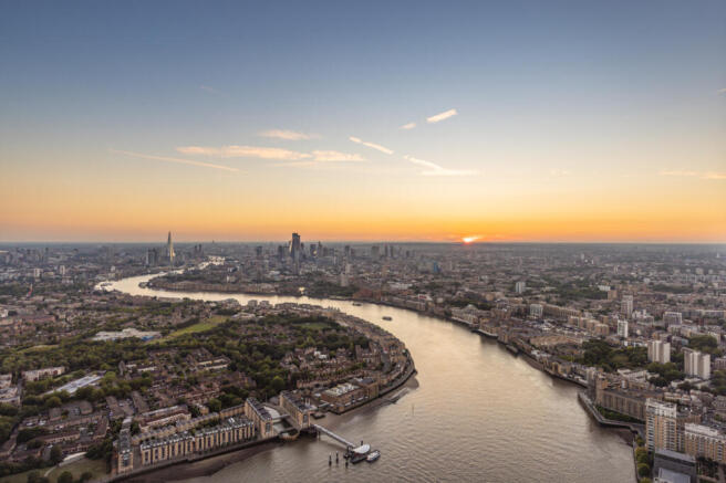 Landmark Pinnacle Penthouse 74.02 -13- Views.jpg