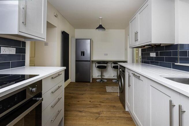 2 bed Terraced for sale Image 9