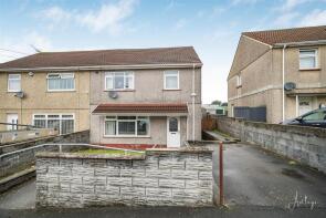 82, Prescelli Road, Penlan, Swansea SA5 8AE