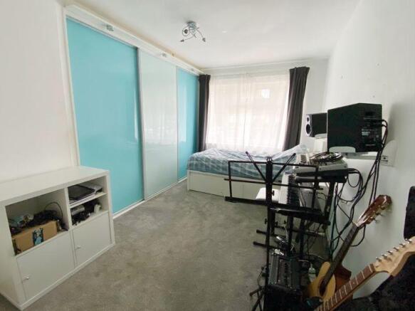 Photo 8