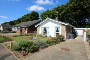 44, Churchill Avenue, Newmarket CB8 0BU