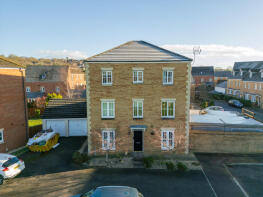 14, Lobelia Close, Rogerstone, Newport NP10 9LS