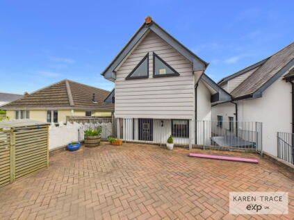 Trenovissick Road, St Blazey, PL24