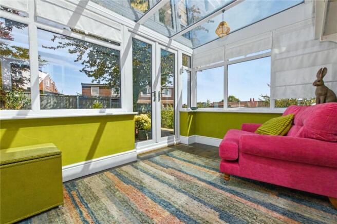 2 bed Bungalow for sale Image 6