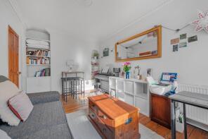 Flat 1b, Siddons Court, Tavistock Street, London WC2E 7NT