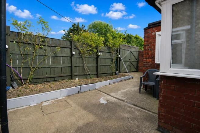 3 bed Semi-Detached for sale Image 12