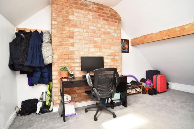 2 bed Terraced for sale Image 8