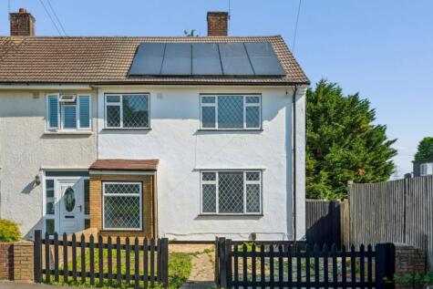 Beeston Close, South Oxhey, WD19