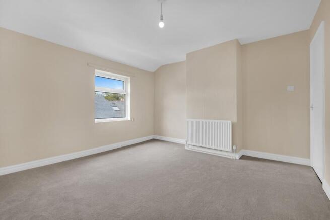 4 bed Terraced for sale Image 12