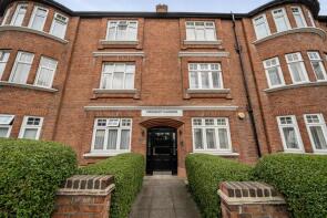 44, Cholmley Gardens, London NW6 1AH